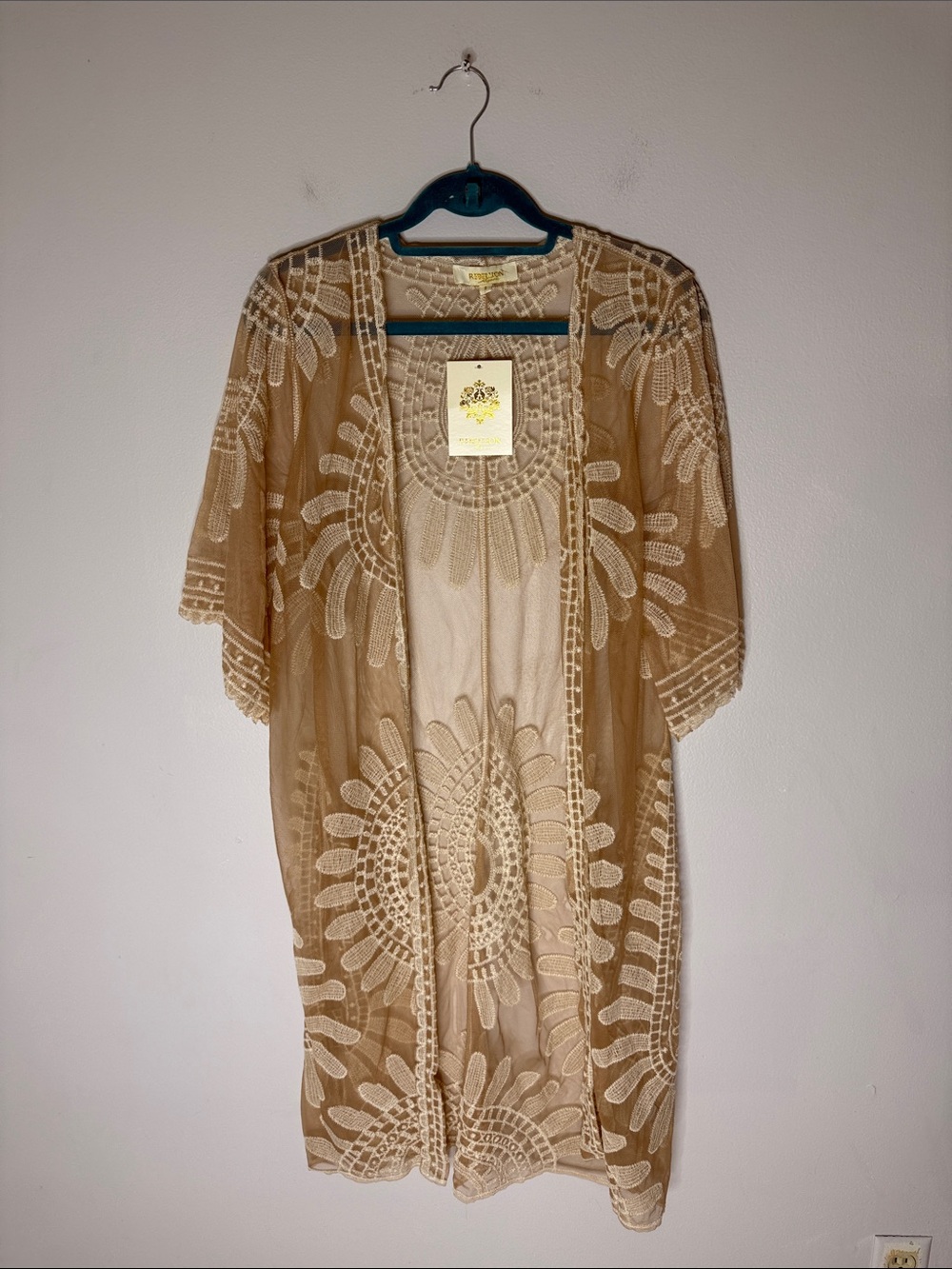 Rebellion Tan Women's Lace Open Front Kimono Size Small NEW!